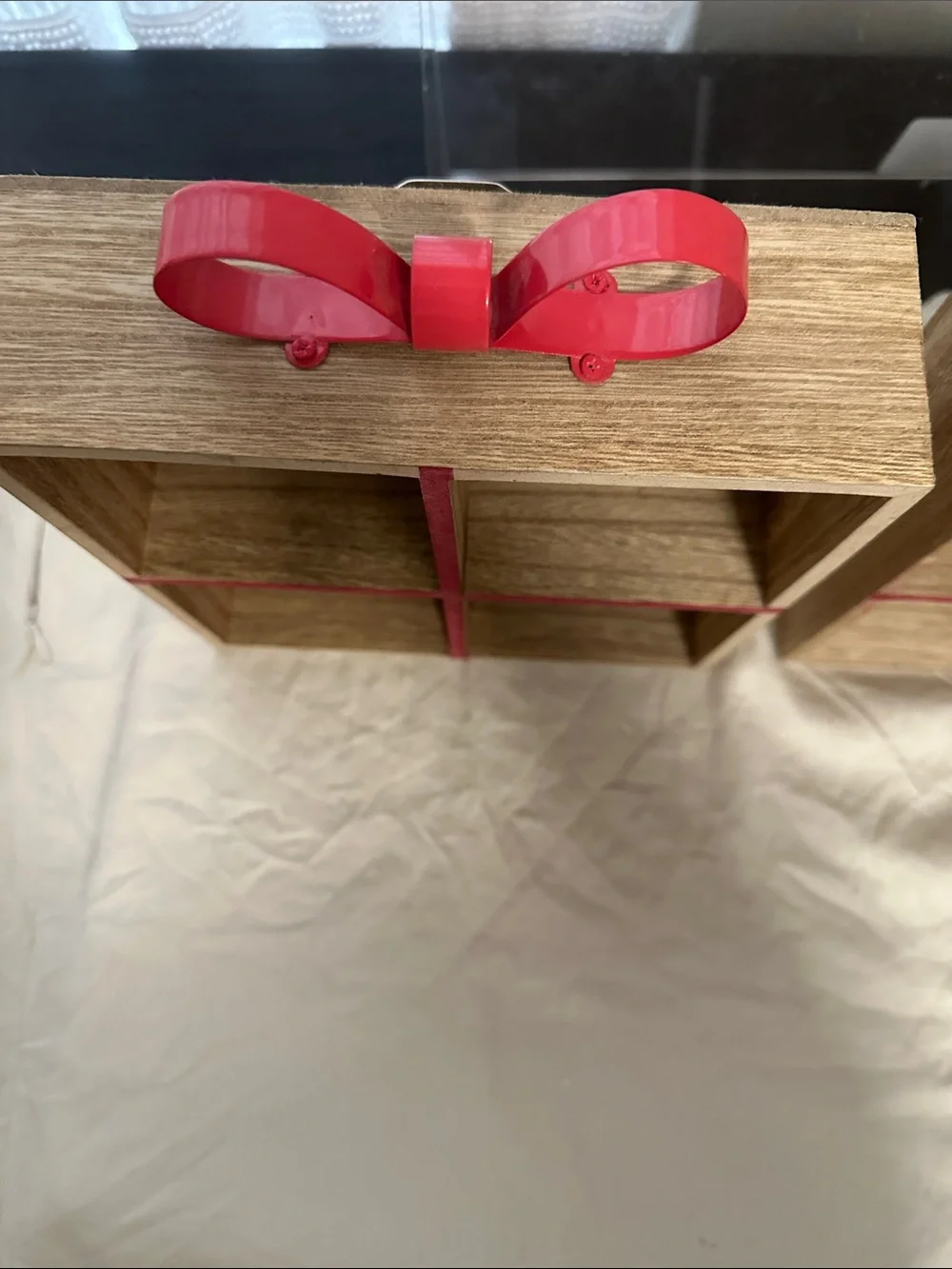 Set of 2 Wooden 4-Compartment Shelf Boxes  with Bow Accents